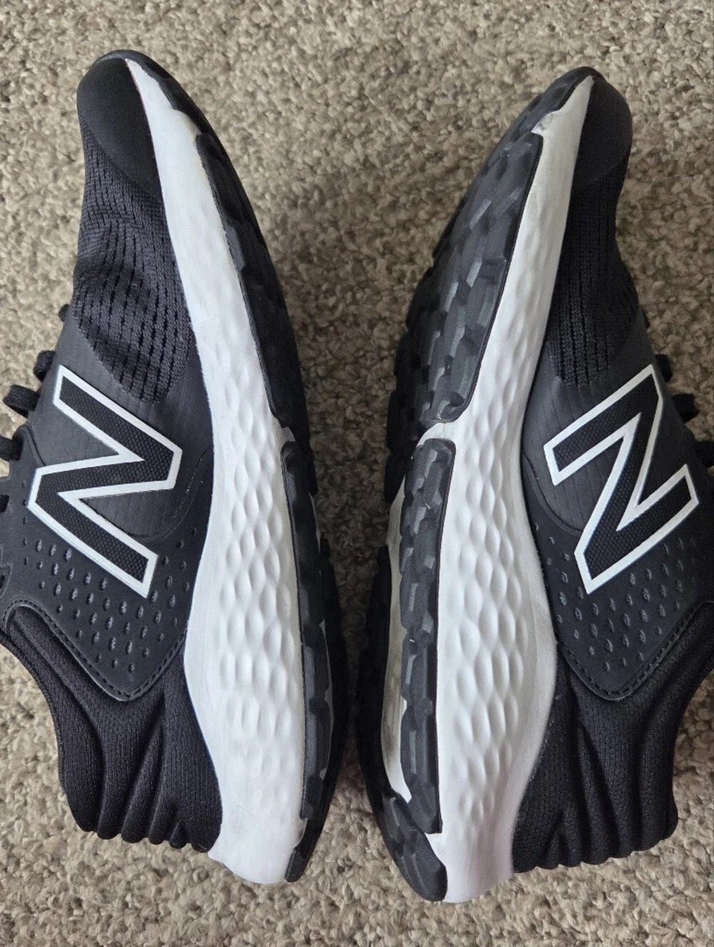 New Balance Women's 520 V7 Running Shoes Size 9.5 D  W520LK7 Black & White